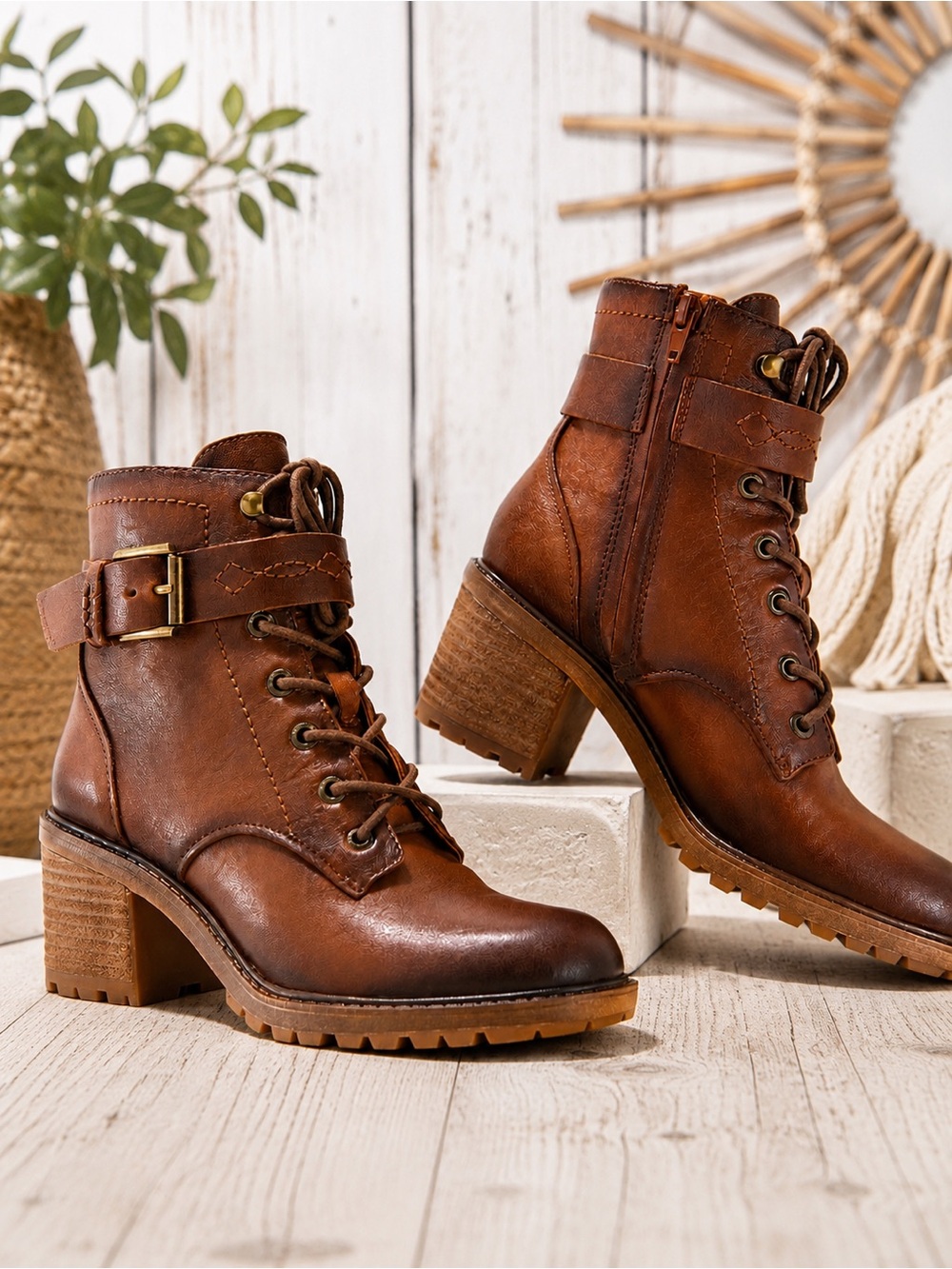 ZODIAC Gemma Combat Lux Boots Leather Military Biker Lug Sole NIB $120 6.5